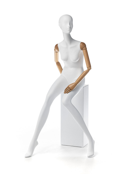 Женский сидячий манекен с шарнирными деревянными руками (подиум в комплекте) \ Amanda-05